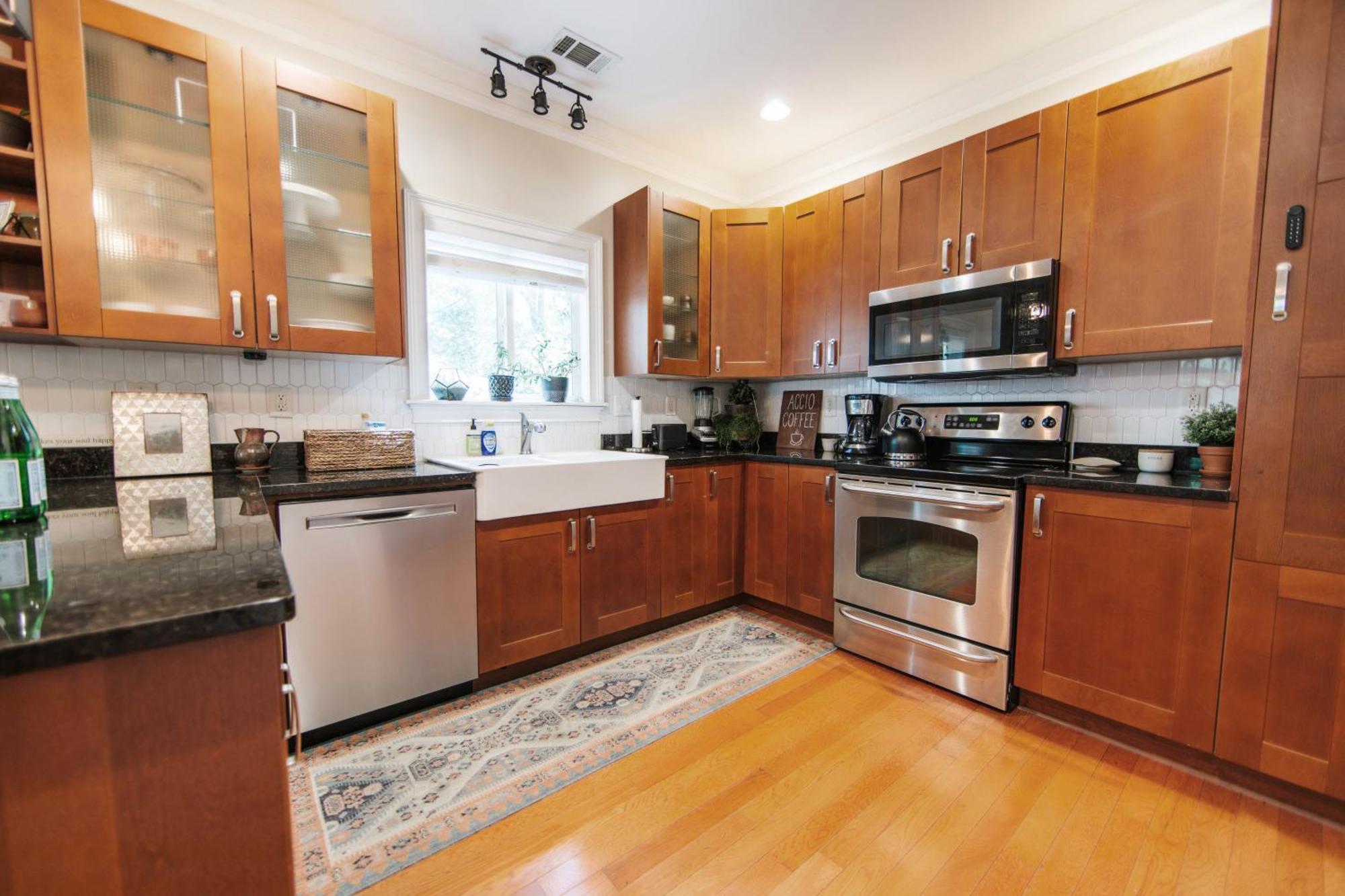 Cozy Cottage - Walk To Campus, Stadium, Downtown Athens Exteriör bild